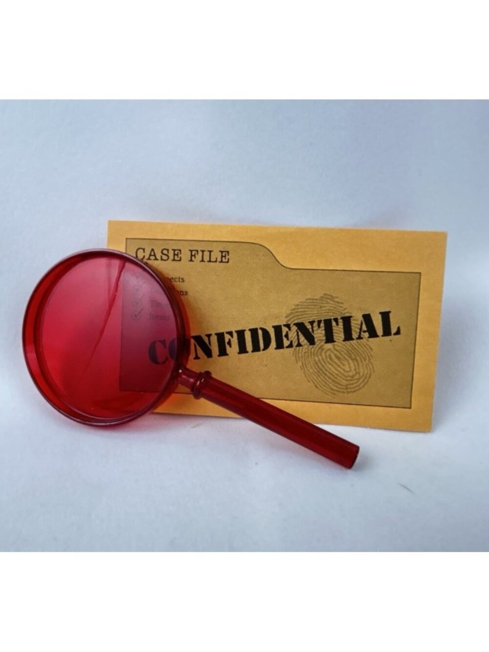 Parker Brothers Clue DVD Board Game Replacement Parts Magnifying Glass, Envelope